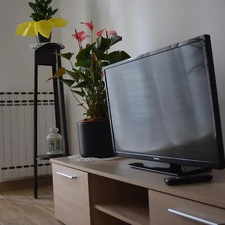 Residenza Lo Apartment *